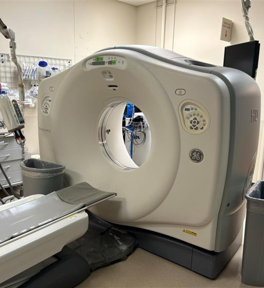  2008 GE Discovery CT750 HD CT Scanner