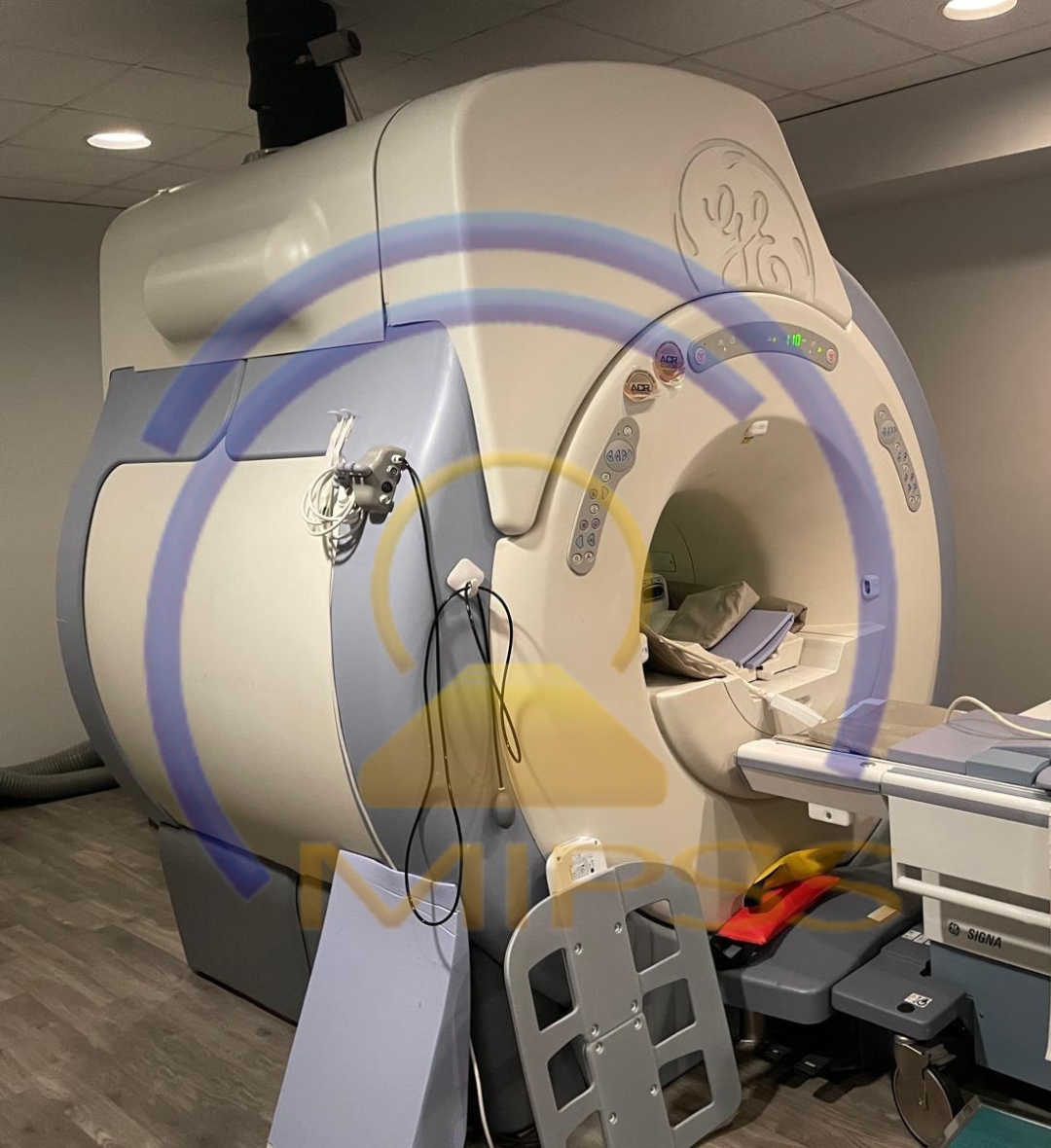 2003 GE 1.5T HDxT 16X 8CH  MRI System