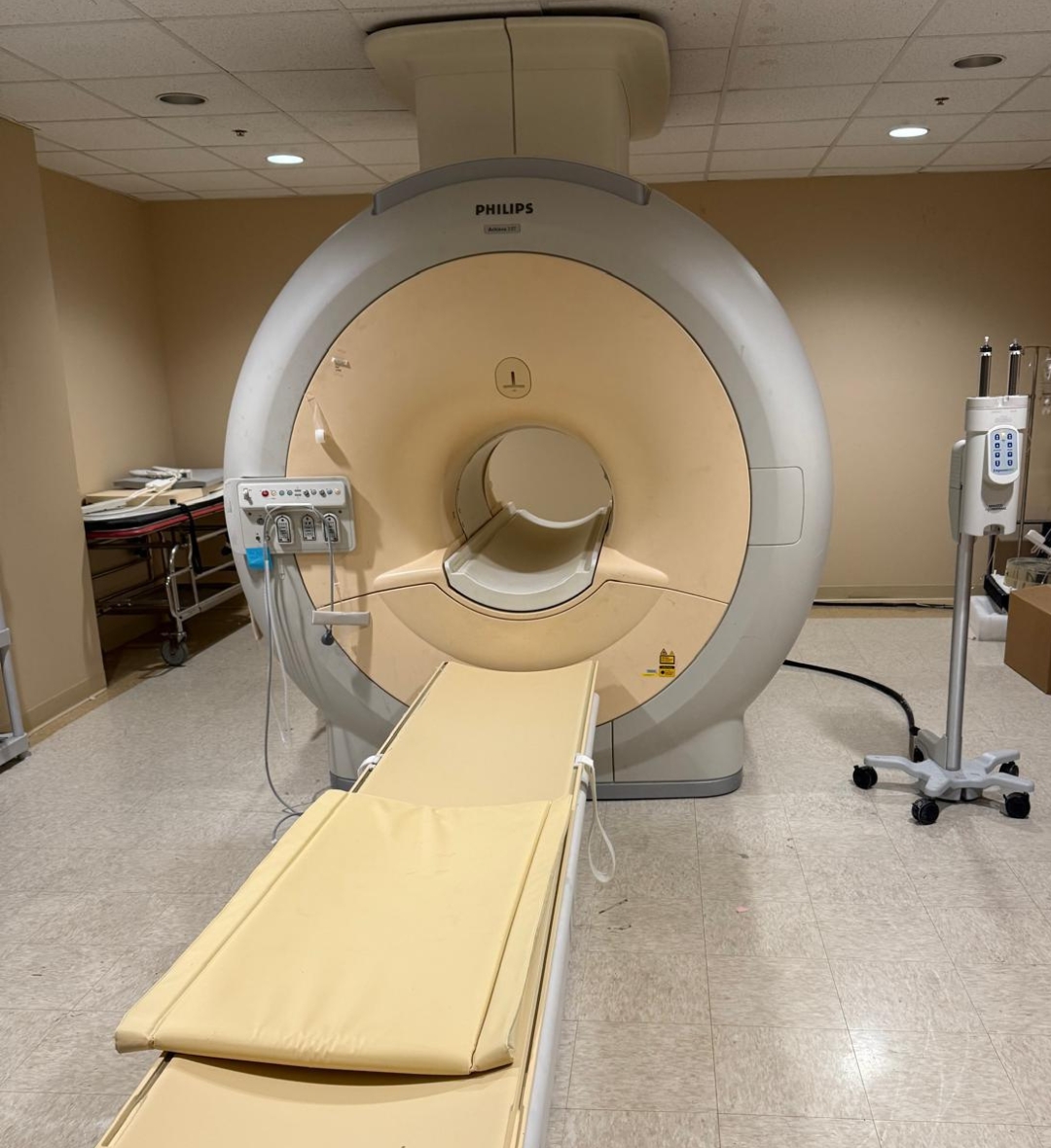 2006 Philips 3T Achieva 16 Channel MRI