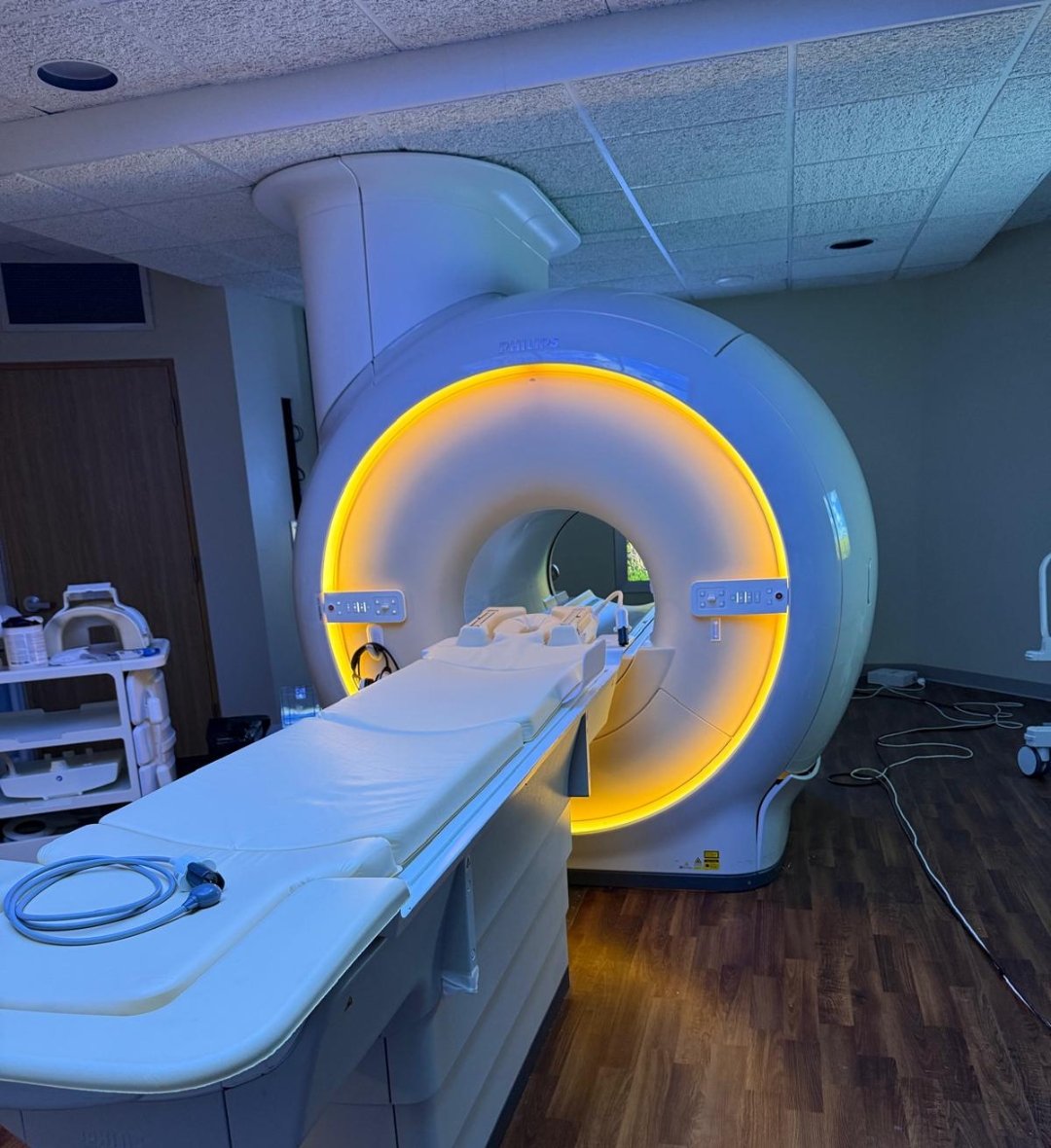 2012 Philips 1.5T Ingenia MRI