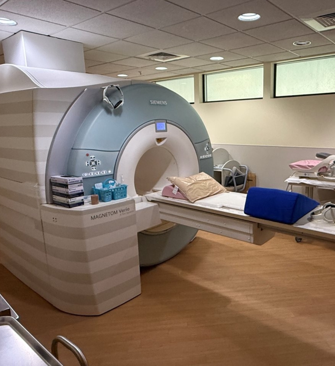 Siemens VERIO MRI Scanner